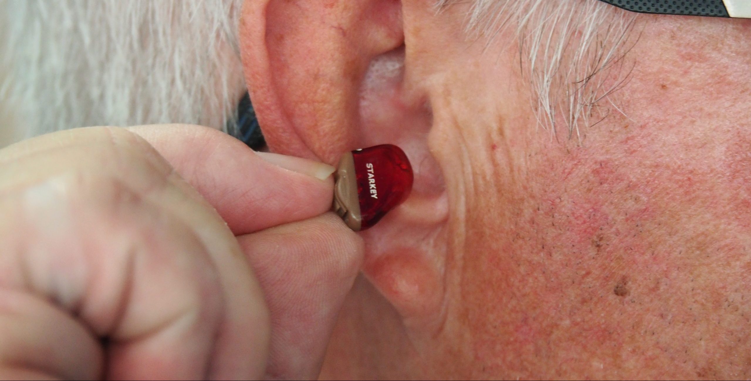 Guía Completa de Audífonos para Mayores en Barajas: Salud Auditiva en VISIONAIR 2026 Audífonos para Mayores en Barajas